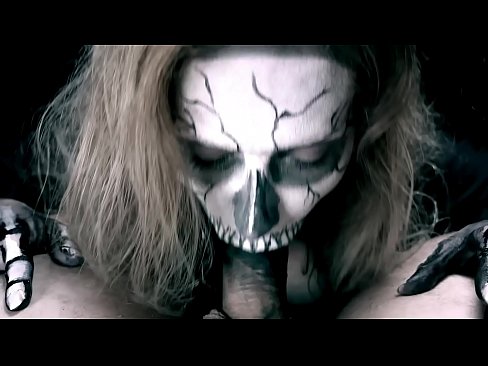 ❤️ Demona knabino suĉanta kokon per sia nigra buŝo kaj glutante kumon. ❤️❌ Nur porno ĉe eo.sitevox.top